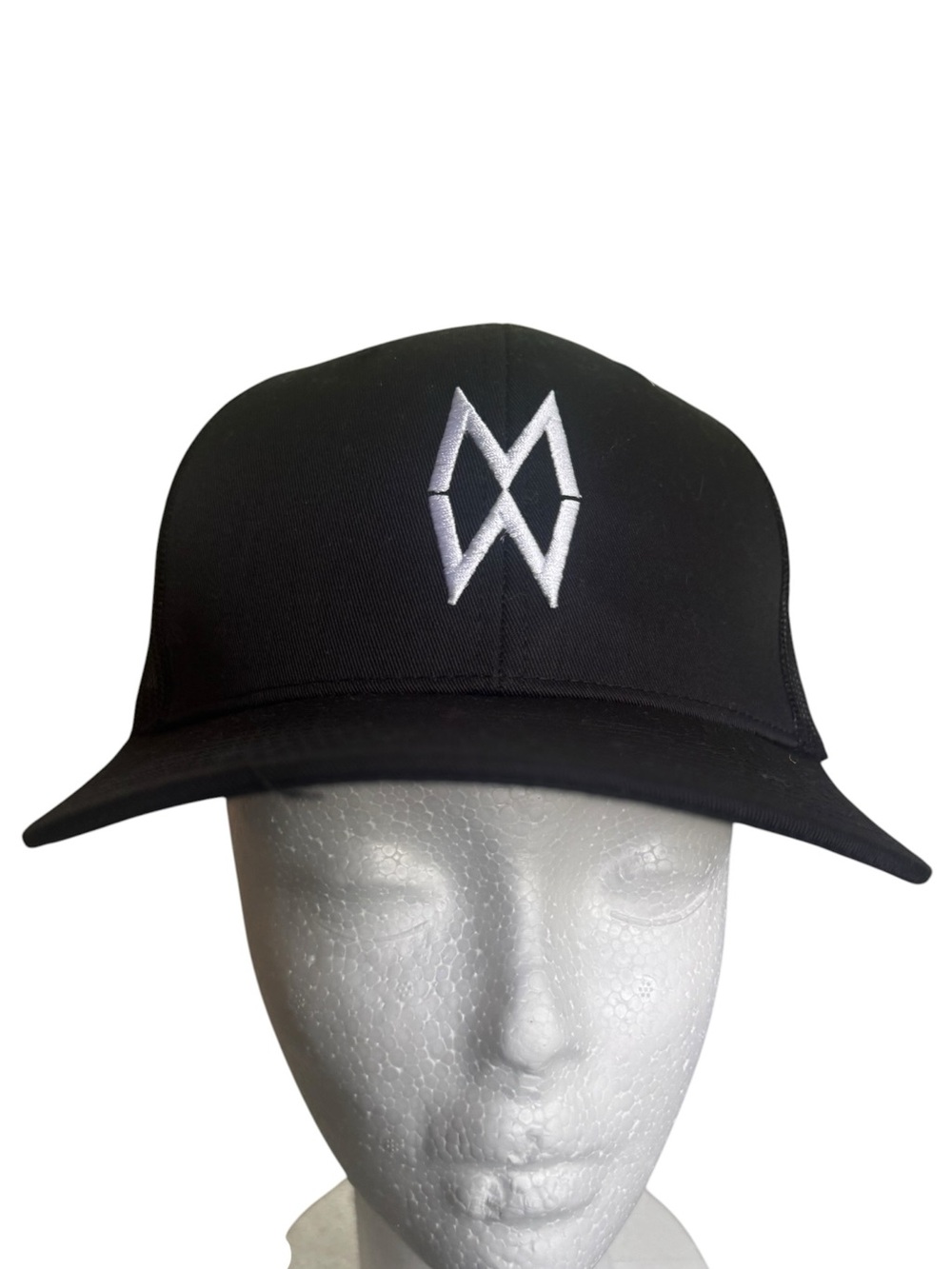 MW Embroidered Trucker Cap, Morgan Wallen - One Night at a Time black NWT